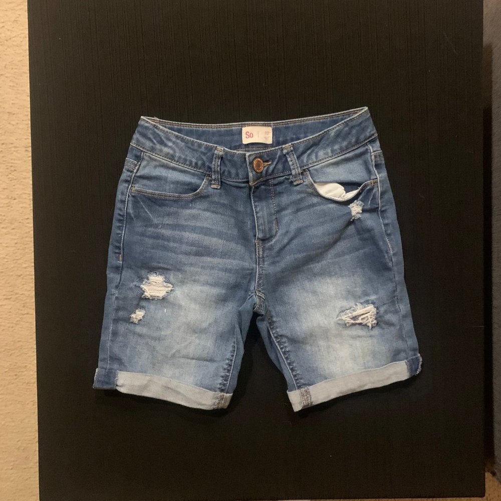 SO girls ripped, cuffed jean shorts